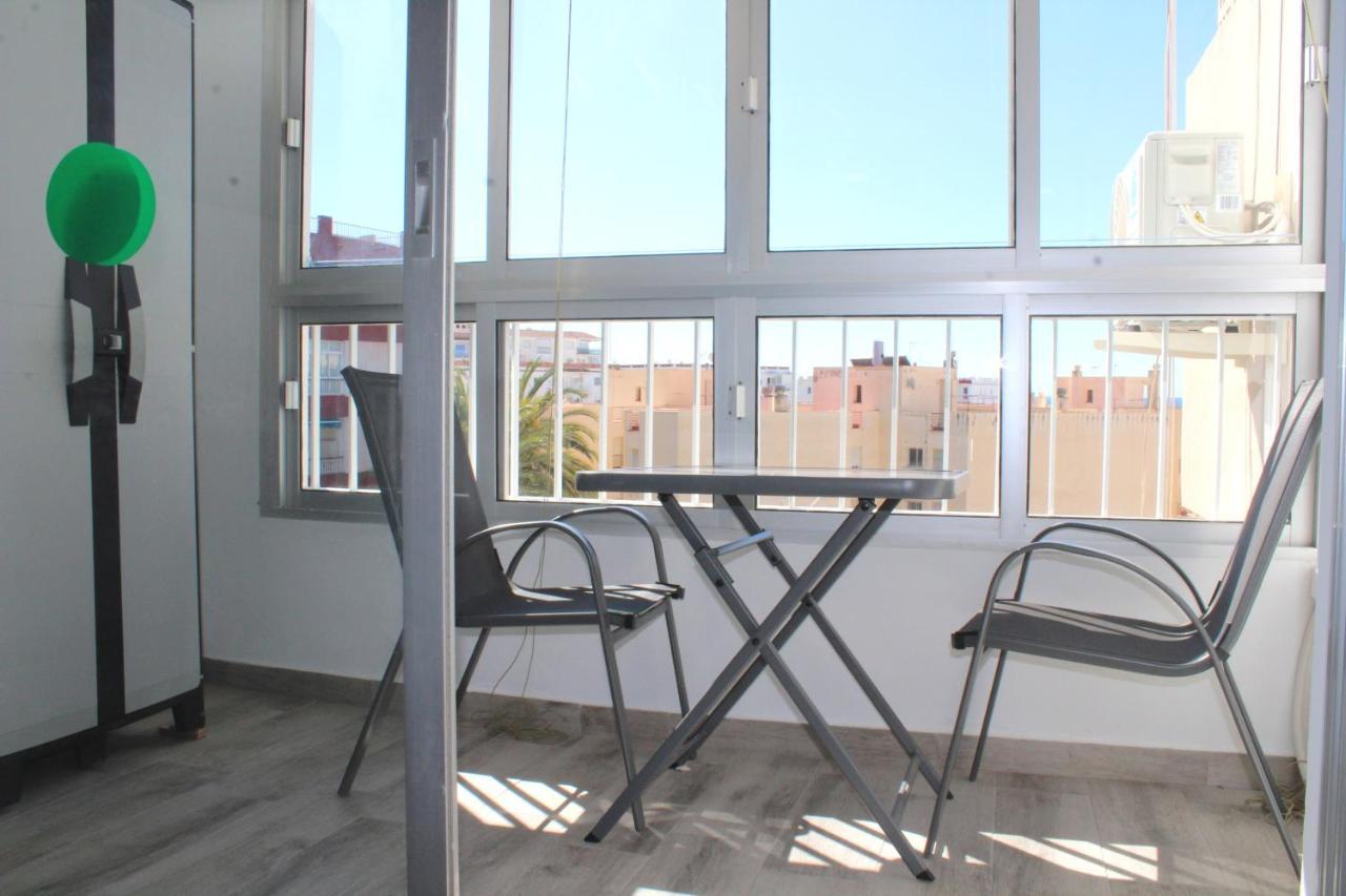 Charming Studio Nerja With Pool 外观 照片